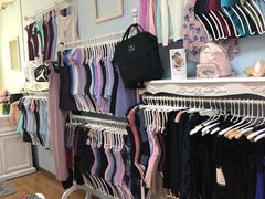 -上海路易十四芭蕾良品舞蹈用品店(美丽华商务中心店)