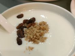 -丝路天山酒店(国际大巴扎店)