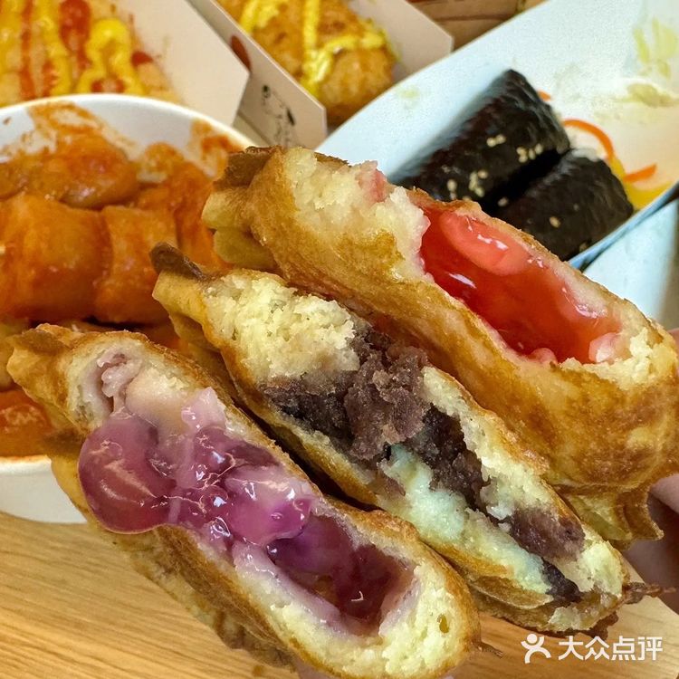 青岛市区!!也有巨巨巨好吃的韩式热狗!!