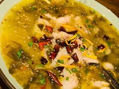 老坛酸菜鱼-胡桃里音乐酒馆(仓山万达店)