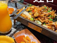 -蛙舍·炭烧牛蛙(东百中心店)