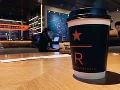 -星巴克臻选(上海合生汇1F店)