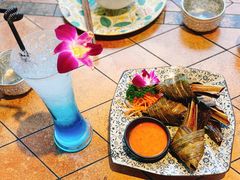 香兰叶包鸡-萨芭蒂高空花园餐酒吧