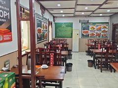 -湖南人家湘菜馆(镇江路店)