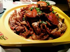 -多嘴超级肉蟹煲(杉杉国潮主题店)