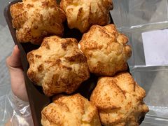 冰淇淋泡芙-拢香糕点(万达店)
