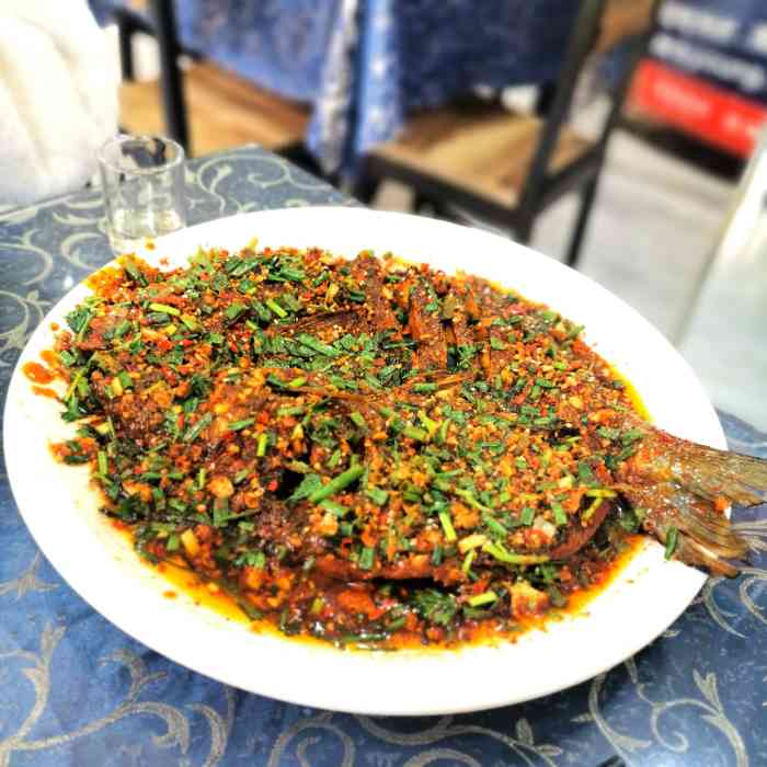土匪鱼-"母亲节带妈妈一起来吃的,点了招牌土匪鱼,."-大众点评移动版