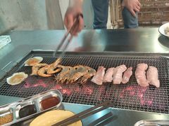 -马路牙子烧烤音乐酒馆(望京店)