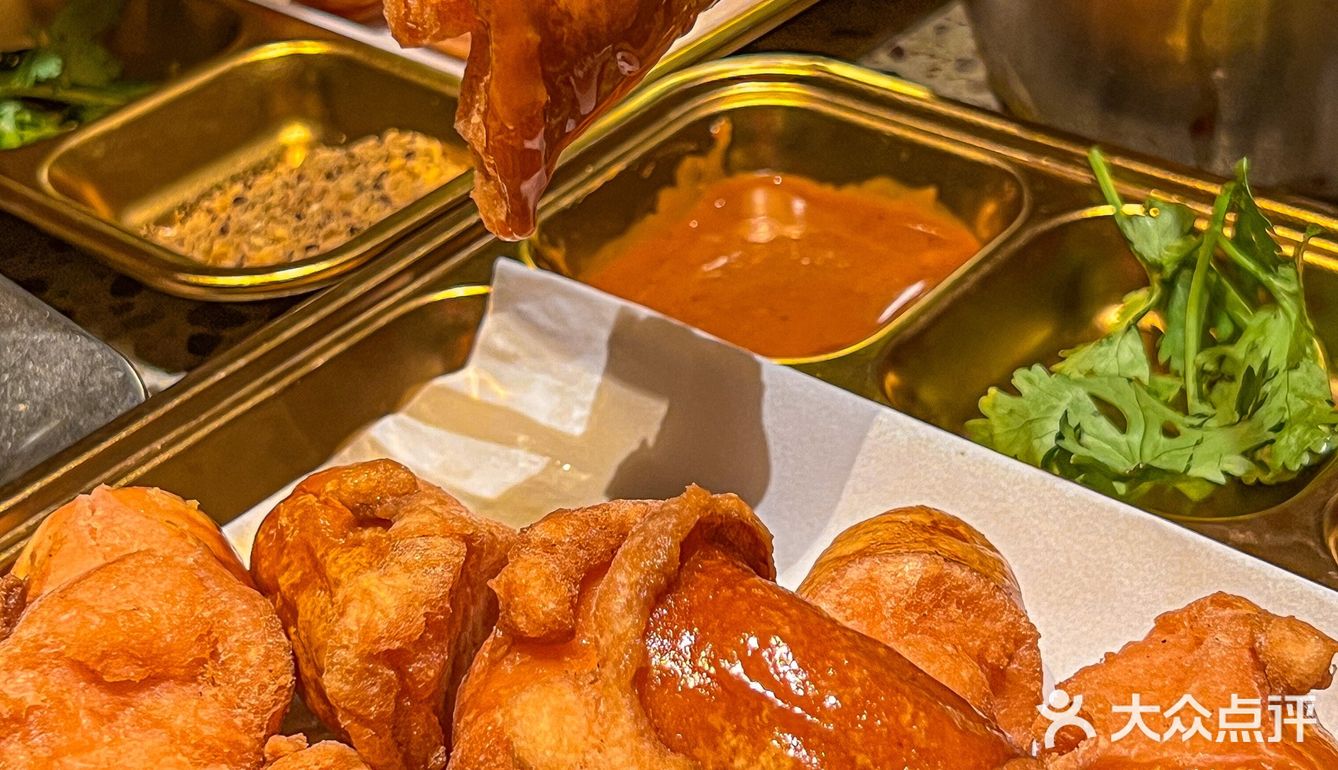 谁吃过…沈阳锅包肉是一串一串的啊！