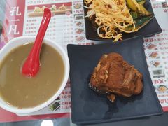 -孔一凡·手工饺子(时尚明苑店)