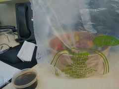 鲜虾牛油果轻食-Mr.Fruits水果先生(英蓝金融中心店)