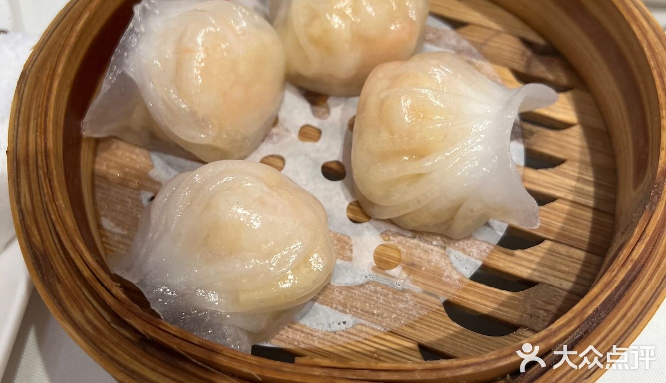 週日剛好特價點了個鹵水拼盤 好吃是好吃