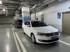 -漕河泾印象城-停车场