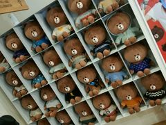 android_upload_pic-LINE FRIENDS Garosu-gil Flagship Store