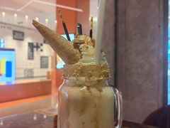-Let'sBURGERplus·非常创意汉堡(三里屯店)