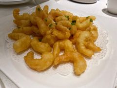 软炸虾仁-闫府私房菜·百年鲁菜(恒隆店)