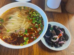 -小灶派· 地道兰州牛肉面(宏发大厦店)