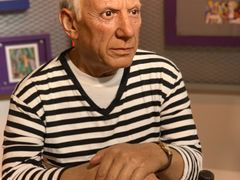 -曼谷杜莎夫人蜡像馆