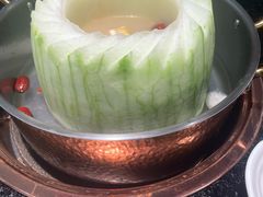 -得意咚瓜·顺德鱼生·冬瓜火锅(深圳首店)