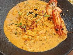 -Mark&Mars Restaurant