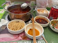 -一围肥牛小火锅(白云万象汇店)