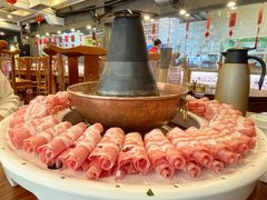 如意巨无霸羔羊卷-乐宴·老北京铜火锅(八卦岭店)