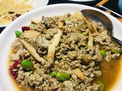 特色虾皮臭豆腐-老头儿油爆虾·知味杭州(爱琴海购物中心)