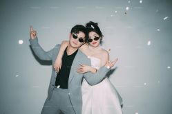 -雪中彩影婚纱摄影·微光艺术中心