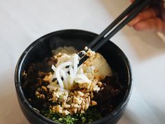 德胜香椿豆花米线-泓0871臻选云南菜·味庄