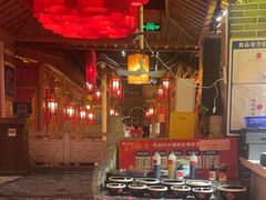 -大龙辣火锅·龙虾·烧烤(湖滨新天地店)
