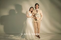 -雪中彩影婚纱摄影·微光艺术中心