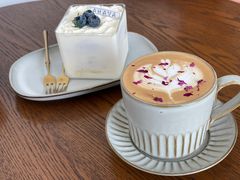 -AHAVA·Fang Baking Studio