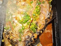 -夯鱼烤鱼·尔滨地标美食(中央商场店)