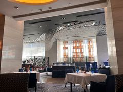 -AZUR聚(香格里拉饭店)