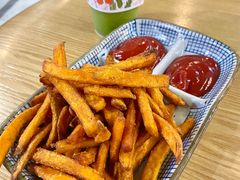 -HELLO 27 意面·沙拉·帕尼尼