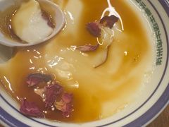 -云阿蛮云南生烫牛肉米线(奉贤路店)