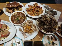 -大城·烧烤海鲜大排档(台东店)