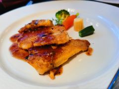 -圣丰索菲特·2 On 988 Café 自助餐厅