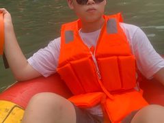 -安吉龙王山峡谷漂流