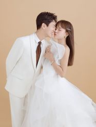 -蒙太奇婚纱摄影(万达店)