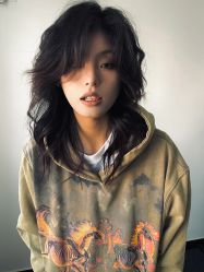 -MOVAN  HAIR莫凡匠人发型屋