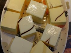 -阪尚皇·原切牛排·烤肉火锅自助(北京路店)