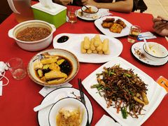 -侬佳蒸菜馆(听潮店)