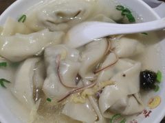 -笑来喜馄饨小笼工坊店(湖滨街店)