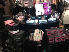 -Victoria's Secret(杭州湖滨银泰in77店)