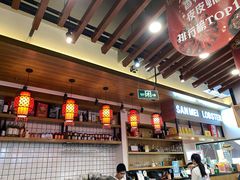 -三妹小龙虾·黄油蟹(华侨城总店)