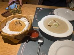 -刀叉遇上筷子中西融合餐厅(南开店)