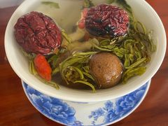 盖碗茶-嘉峪关伊俩寺烤肉店