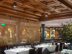 -八府香鸭·啫啫煲(华山路店)