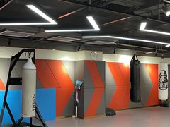 -英派斯健身旗舰店(海信国际中心馆)